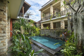 Frog Homestay